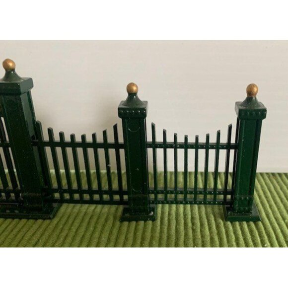 Department 56 Village Wrought Iron Gate and Fence - Picture 4 of 10